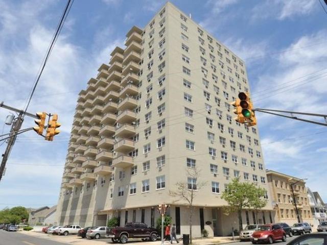 Condo for sale in Atlantic City, New Jersey