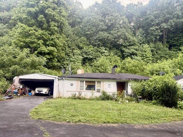 House for sale in Bluefield, West Virginia
