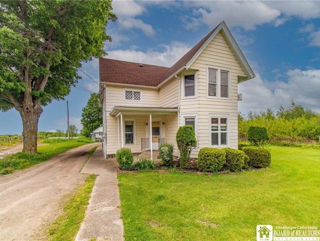 House for sale in Fredonia, New York