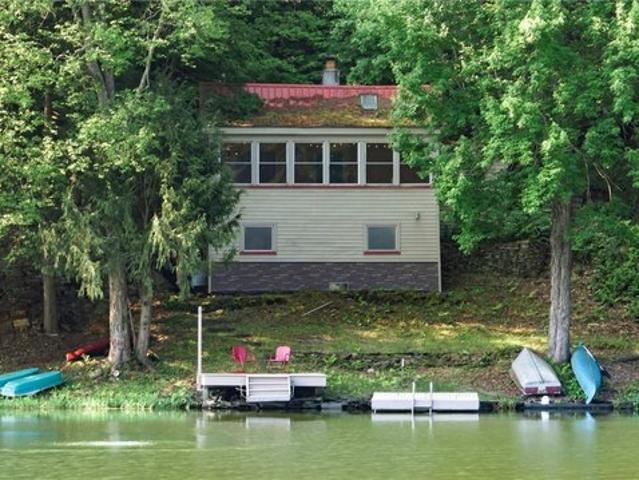 House for sale in Addison, New York