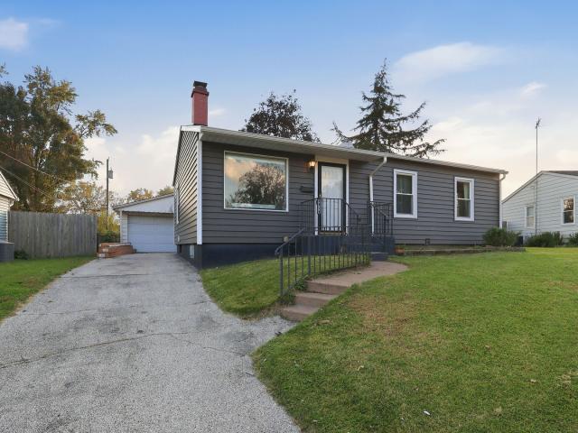 House for sale in Western Park, Davenport