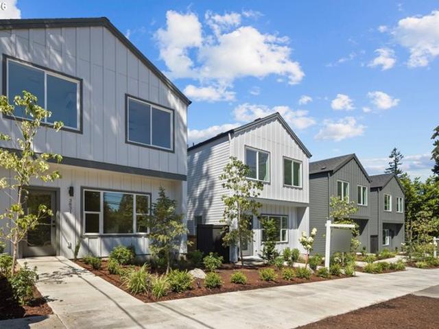 House for sale in Oregonia
