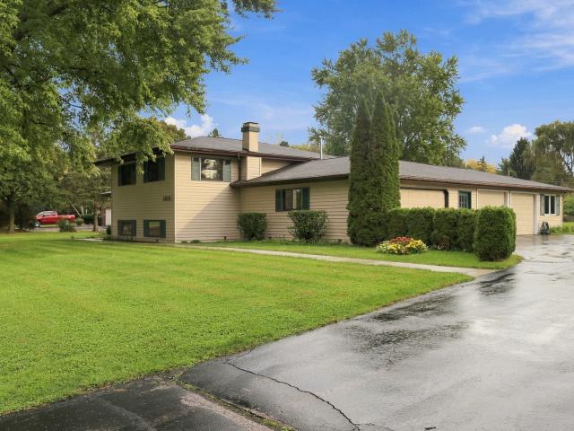 House for sale in Richmond, McHenry County