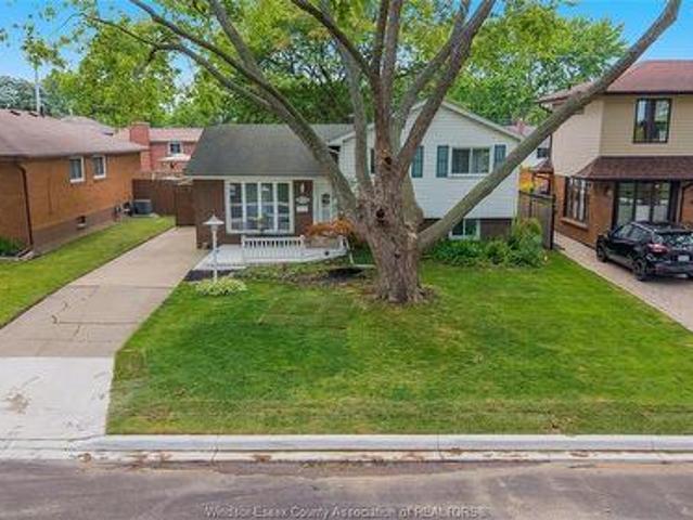 House for sale in Maidstone, Ontario