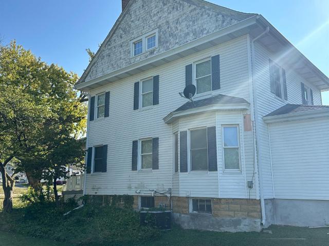 House for sale in Dallas City, Illinois