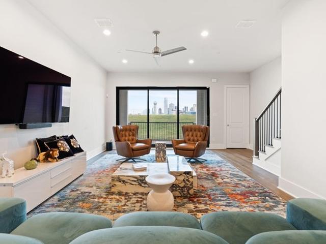 Townhouse for sale in Dallas, Texas