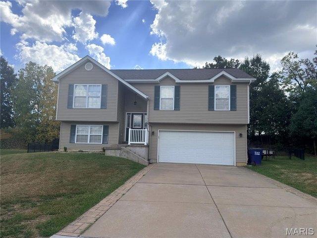 House for sale in Troy, Missouri