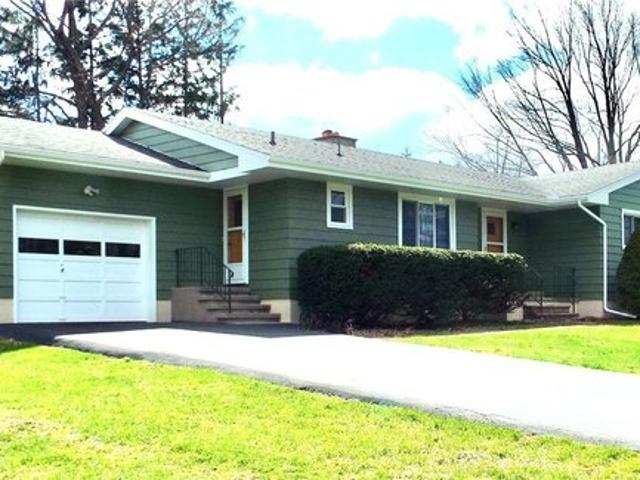 House for sale in Oneida, New York