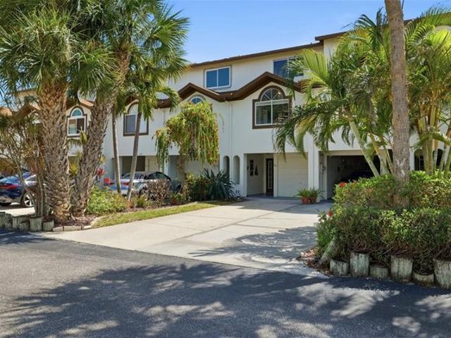 Townhouse for sale in Florida