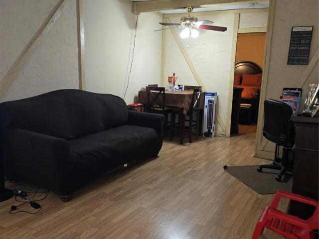 House for sale in Elmwood Park, New Jersey