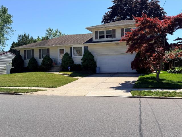 House for sale in Babylon, New York
