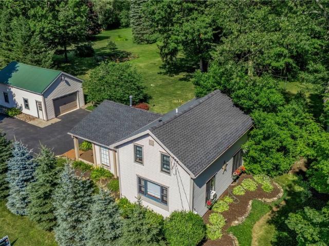 House for sale in Cowlesville, New York