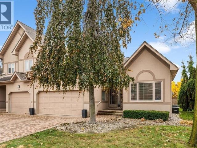 Townhouse for sale in Oldcastle, Ontario