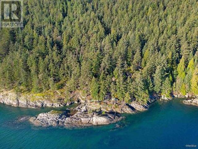 Land for sale in Bowen Island, British Columbia