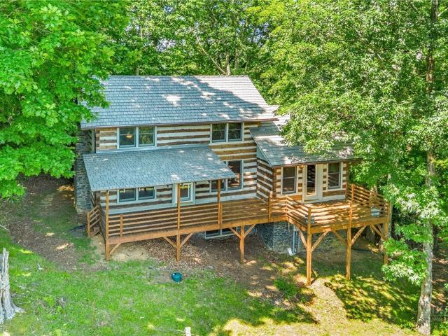 House for sale in Todd, North Carolina