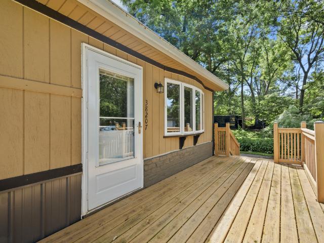 House for sale in Spring Grove, Illinois
