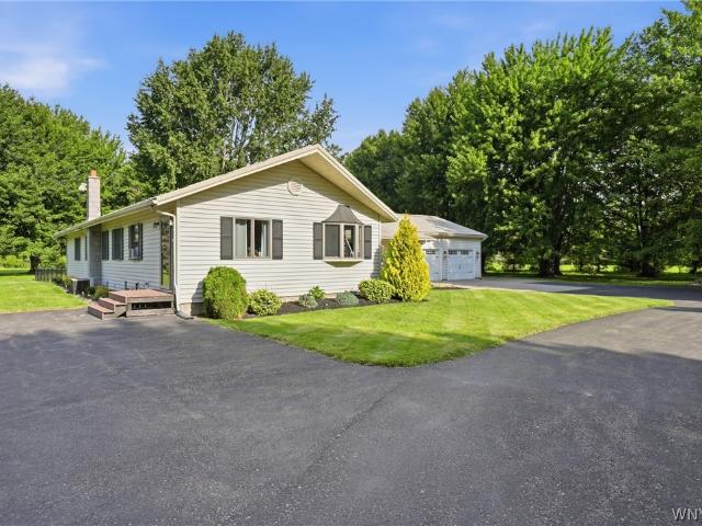House for sale in Niagara, New York