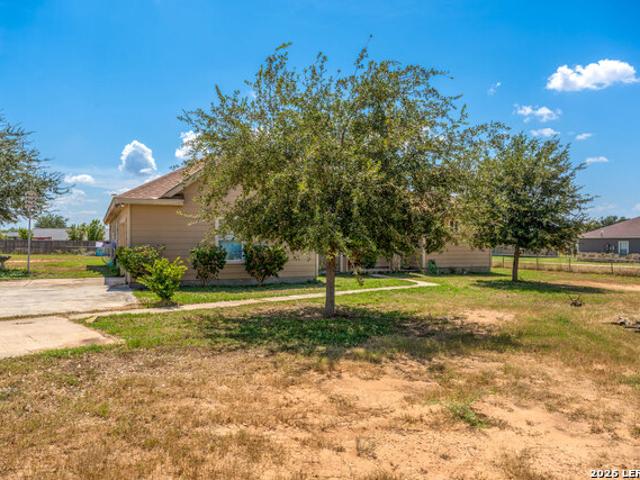 House for sale in Lytle, Atascosa County