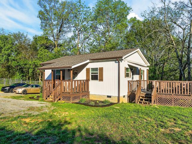 House for sale in Smithville, Middle Tennessee