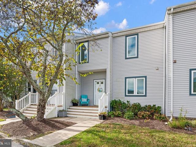Townhouse for sale in Frankford, Sussex County