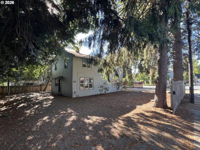 House for sale in Maplewood, Vancouver