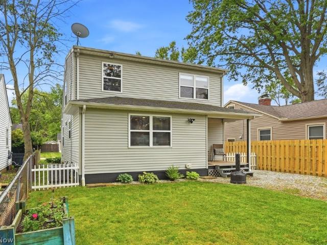 House for sale in Willoughby, Lake County
