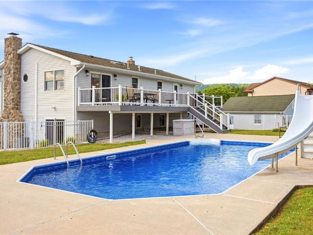 House for sale in Danielsville, Pennsylvania