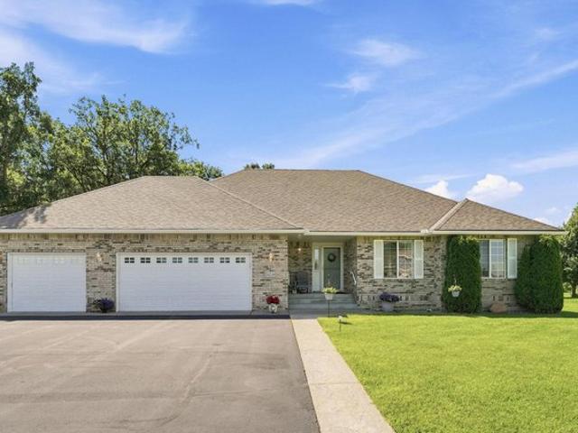 House for sale in North Branch, Chisago County