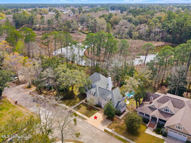 House for sale in Ocean Springs, Mississippi
