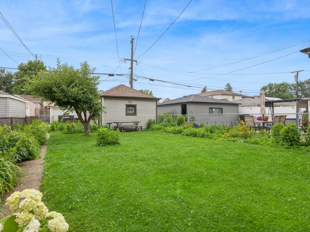 House for sale in Chicago Park, Illinois