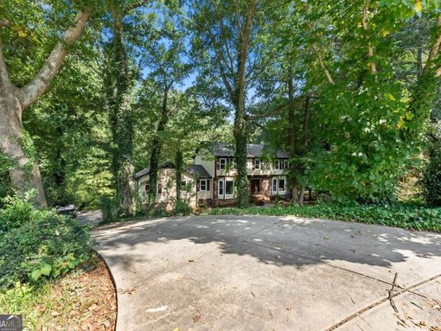 House for sale in Lilburn, Gwinnett County
