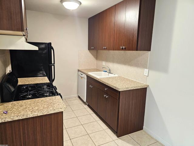 Condo for sale in Clinton Township, Michigan