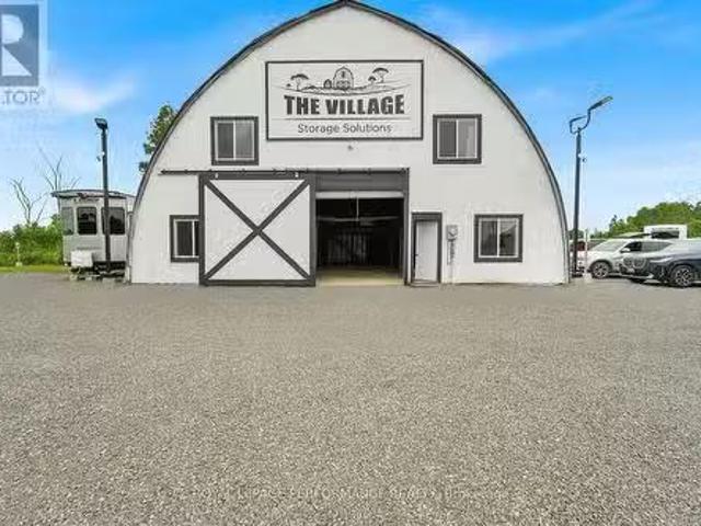 House for rent in Ontario
