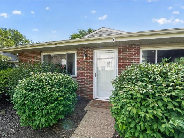 Condo for sale in Summit, Ohio