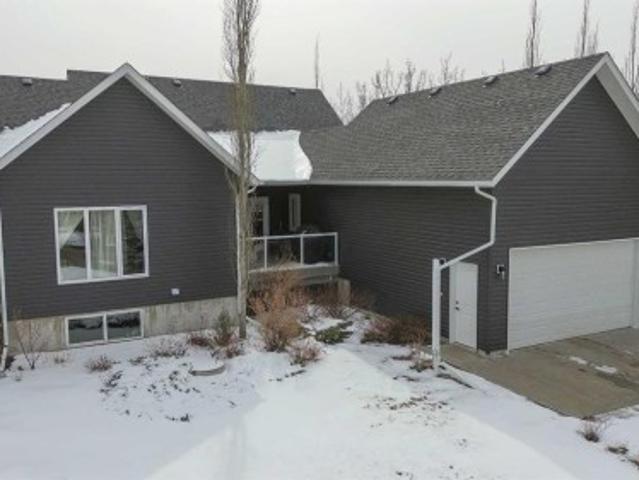 House for sale in Alberta