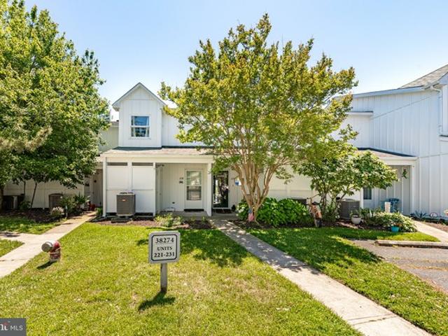 Condo for sale in Delaware