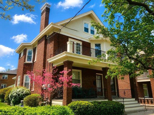 House for sale in Roselawn, Ohio