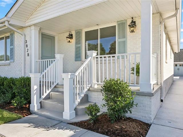 House for sale in Metairie Terrace, Metairie