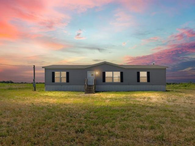 House for sale in Hunt, Texas