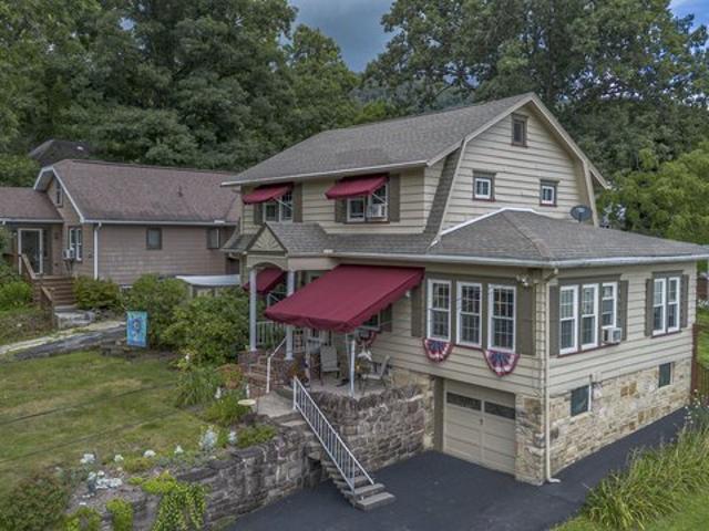House for sale in Blair, Pennsylvania
