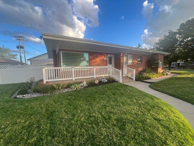 House for sale in Roy, Utah