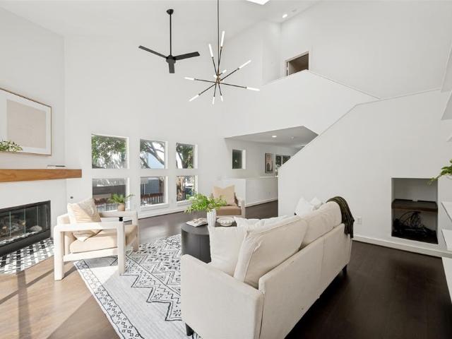 Townhouse for sale in Dallas, Texas