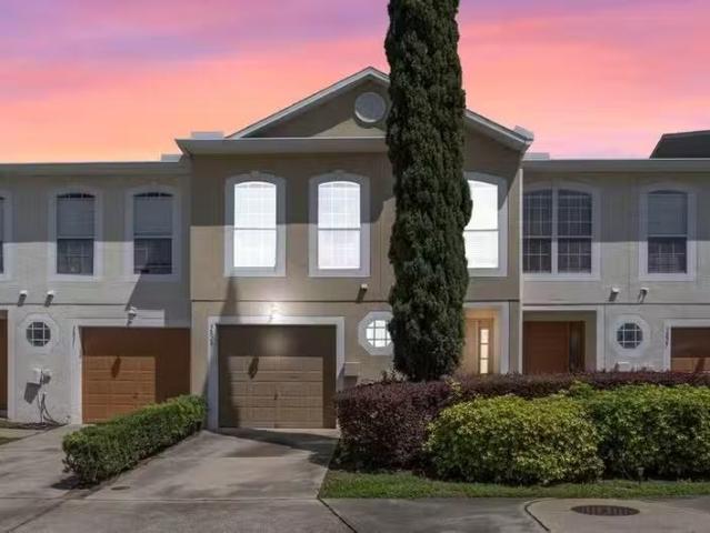 Condo for sale in Lakeland