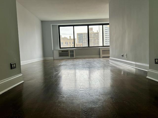 Condo for sale in Arverne, New York