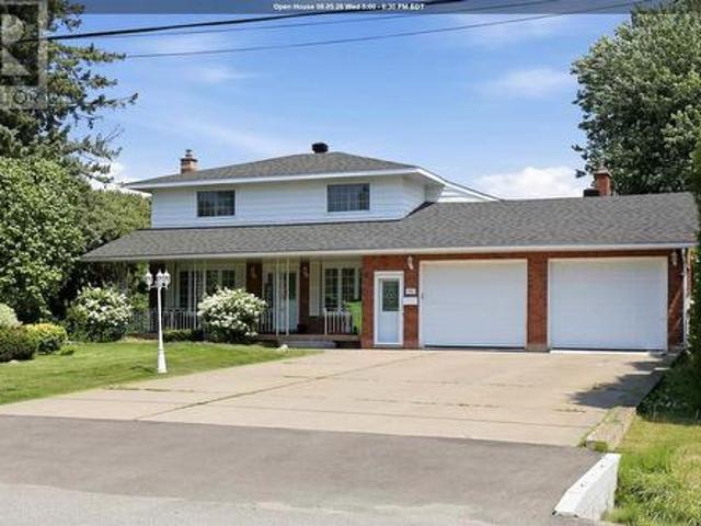 House for sale in Sault Sainte Marie, Ontario