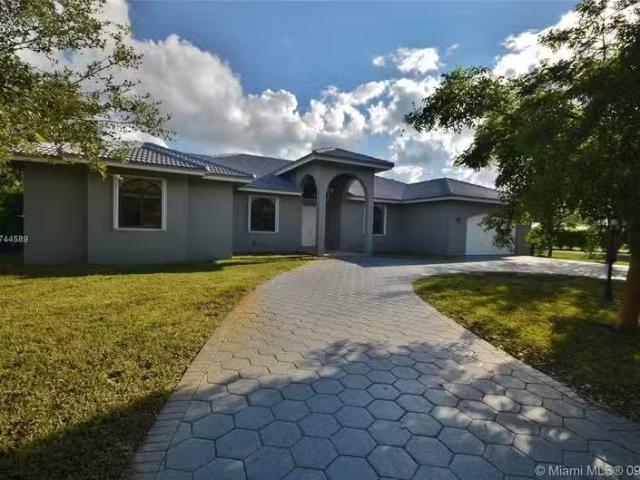 House for rent in Hialeah