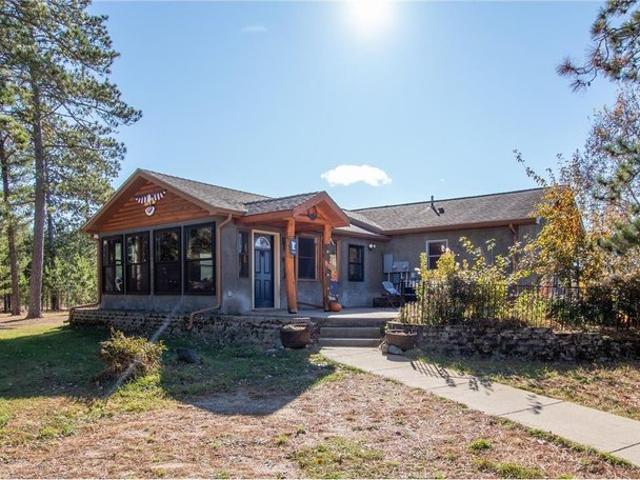 House for sale in Hubbard, Minnesota