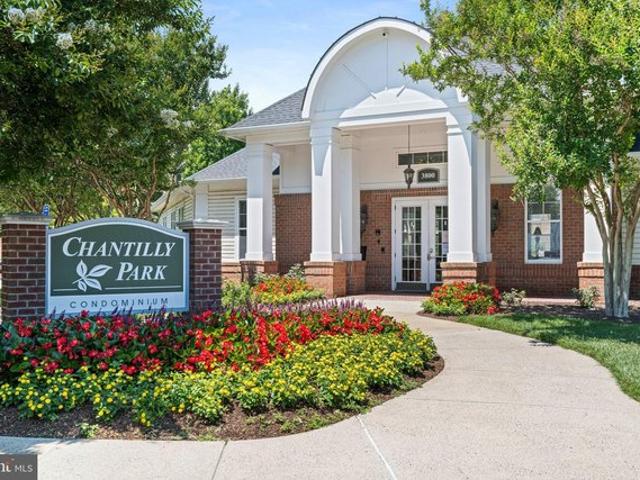 Condo for sale in Virginia