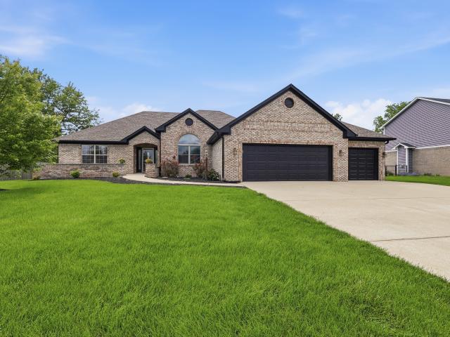House for sale in New Palestine, Indiana