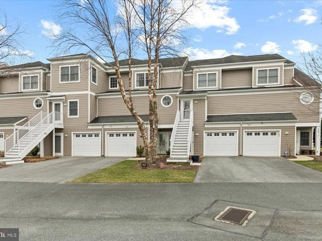 Condo for sale in Delaware